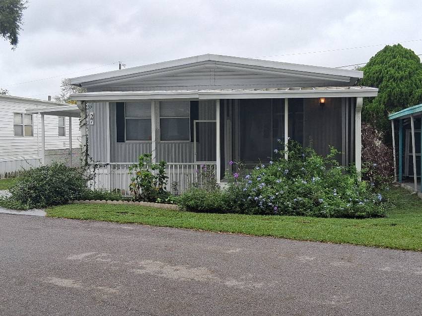 27 Bonisee Circle a Lakeland, FL Mobile or Manufactured Home for Sale