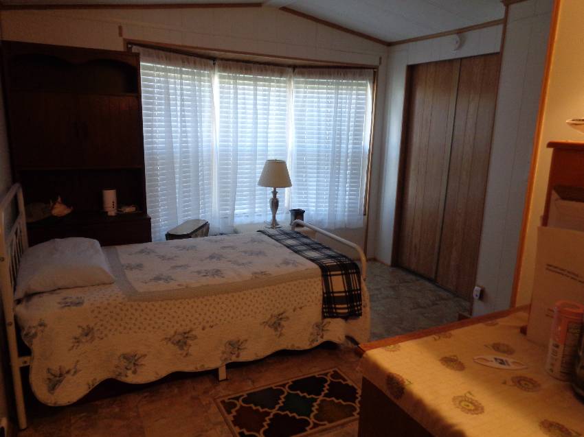 1294 Fir Dr a Lakeland, FL Mobile or Manufactured Home for Sale