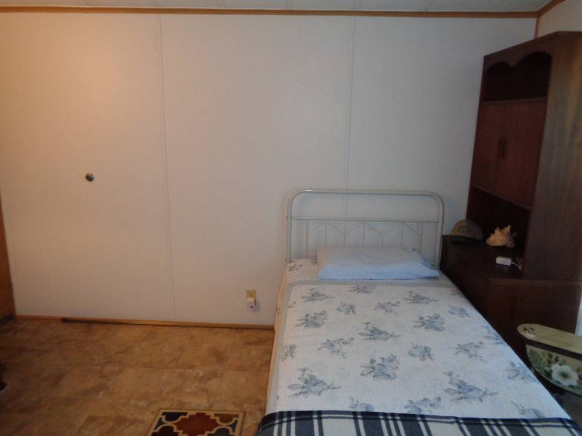1294 Fir Dr a Lakeland, FL Mobile or Manufactured Home for Sale