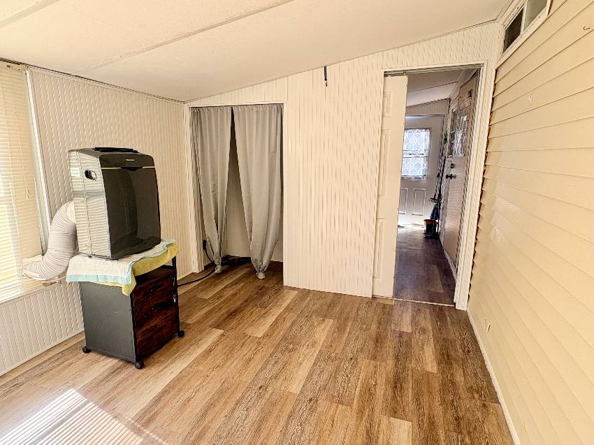 1300 N River Rd C74 a Venice, FL Mobile or Manufactured Home for Sale