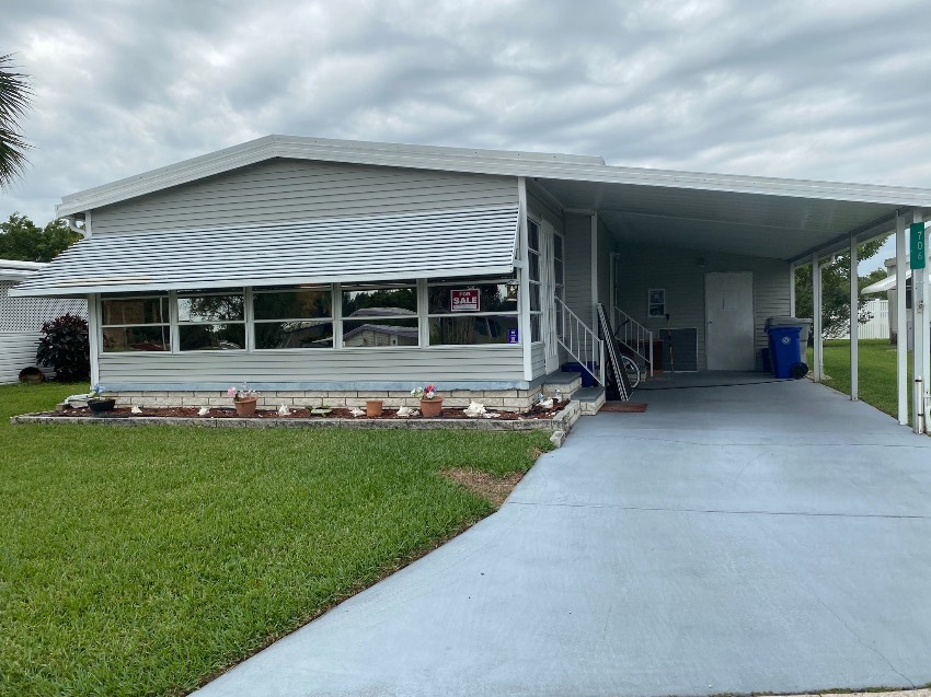 Mobile home for sale in Vero Beach, FL