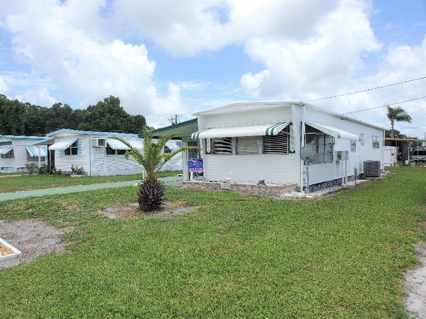 6 Fern Ave a Palmetto, FL Mobile or Manufactured Home for Sale