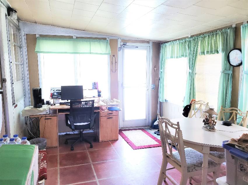 6 Fern Ave a Palmetto, FL Mobile or Manufactured Home for Sale