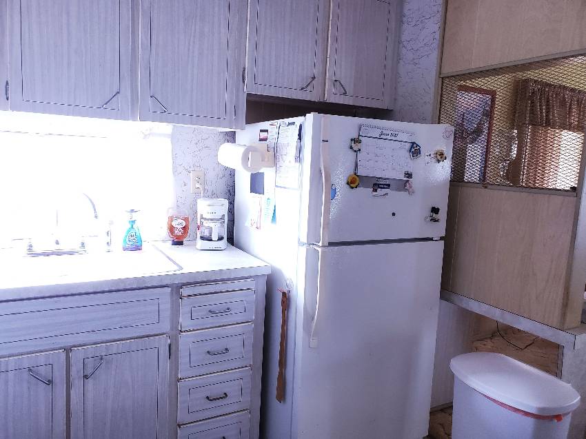 6 Fern Ave a Palmetto, FL Mobile or Manufactured Home for Sale