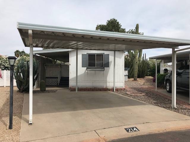 Mobile home for sale in Peoria, FL