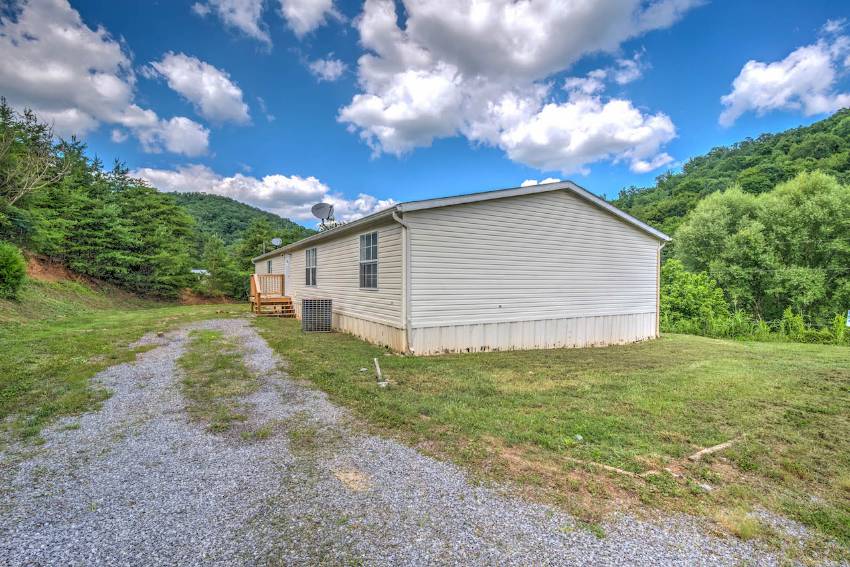 114 Hollow Hill Lane a Rogersville, TN Mobile or Manufactured Home for Sale