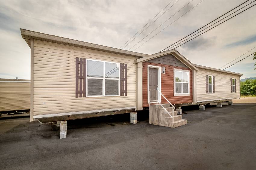 Bean Station, TN Mobile Home for Sale located at 229 MAIN STREET 