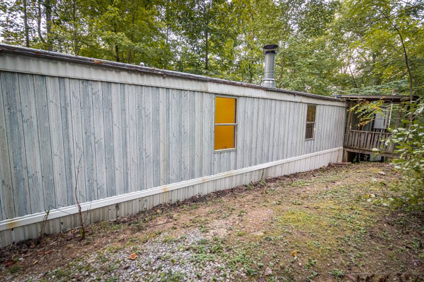2424 High View Road a Sevierville, TN Mobile or Manufactured Home for Sale