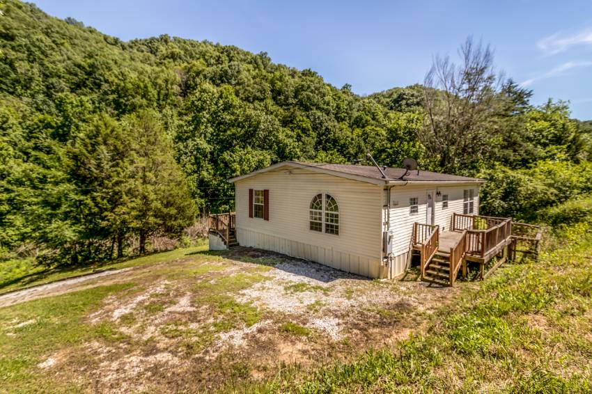 1761 GOODWATER ROAD a Bybee, TN Mobile or Manufactured Home for Sale