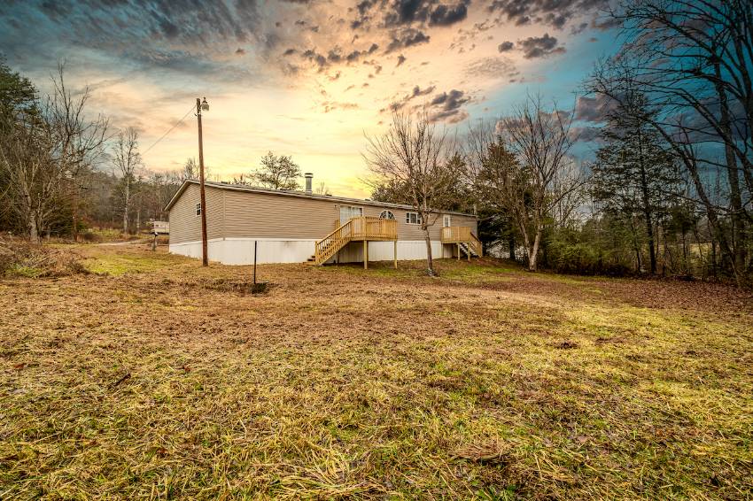 190 Bob Payne Road a Tellico Plains, TN Mobile or Manufactured Home for Sale