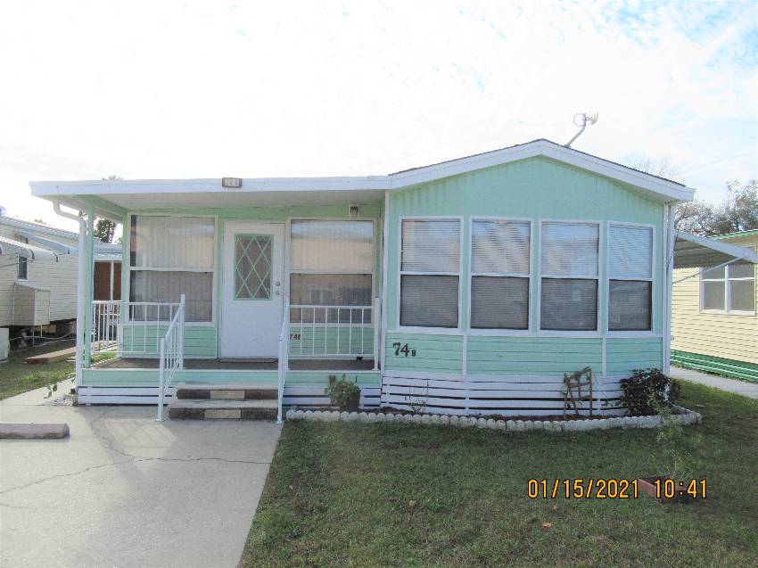 Mobile Home for sale in Zephyrhills, FL 33541 | 1989 OAKP | MH Giant.com