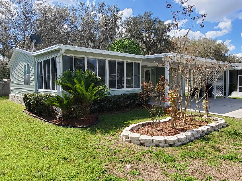 Zephyrhills, FL Mobile Home for Sale located at 35252 Jomar Ave