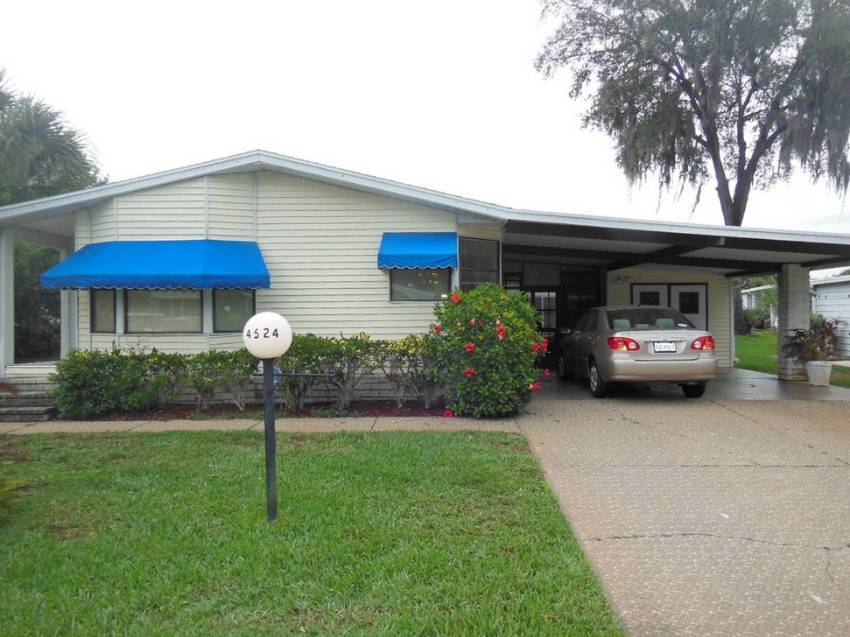 Lakeland, FL Mobile Home for Sale located at 4524 Alpine Dr Lakeland, FL 33801 Schalamar Creek