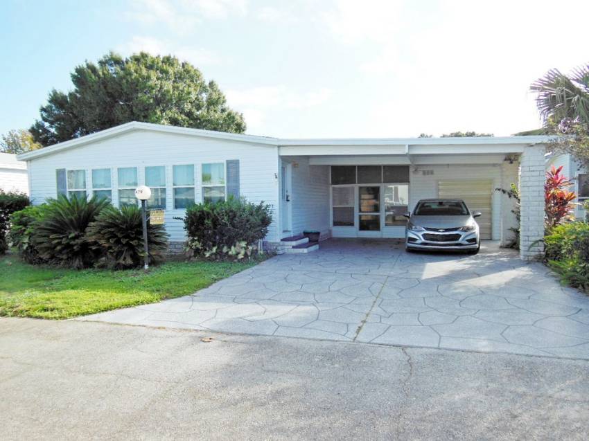 Lakeland, FL Mobile Home for Sale located at 1479 Crooked Creek Tr