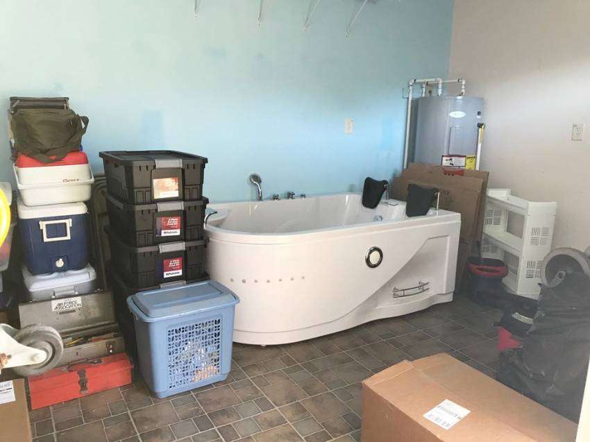 Ocala, FL Mobile Home for Sale located at 3150 Ne 36th Av, Lot 294