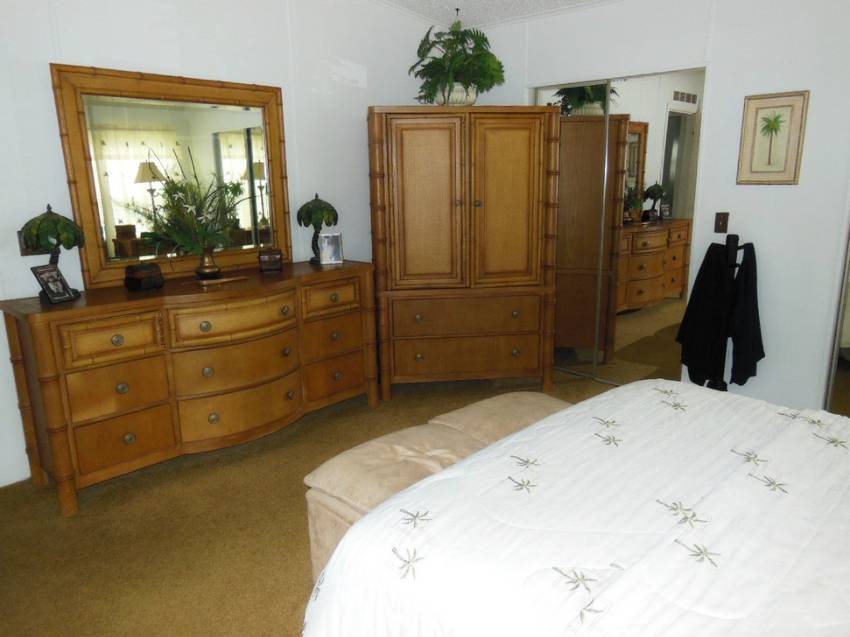 1454 Deverly Dr a Lakeland, FL Mobile or Manufactured Home for Sale