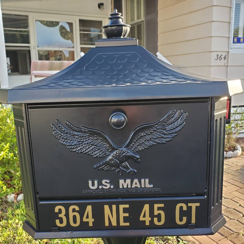 Pompano Beach, FL Mobile Home for Sale located at 364 Ne 45 Court