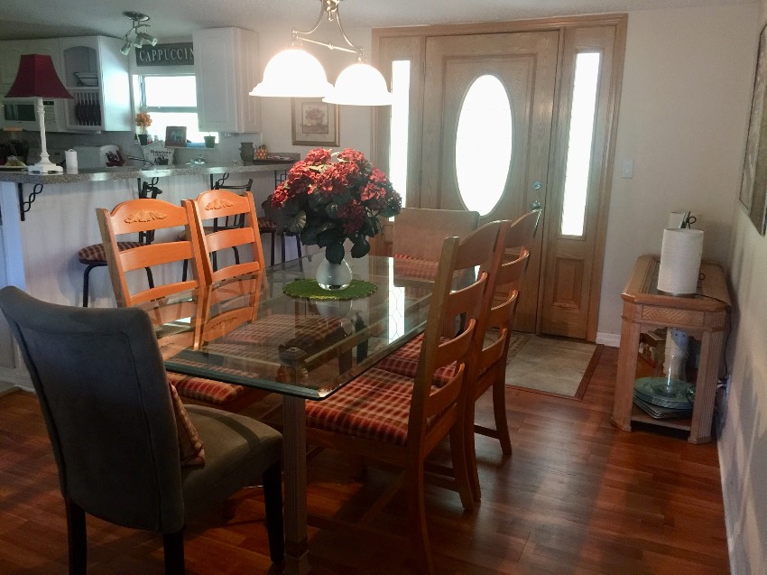 16 Ivanhoe Ct a Kissimmee, FL Mobile or Manufactured Home for Sale